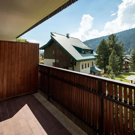 Apartment Mandron Charming And Central Madonna di Campiglio